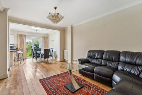 undefined, Central Avenue, Pinner HA5