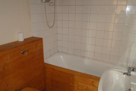 undefined, 12 F3, County Place, Perth, PH2 8EE