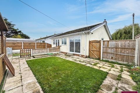 2 bedroom detached bungalow for sale, Pinetree Walk, Rhyl, LL18 3SB