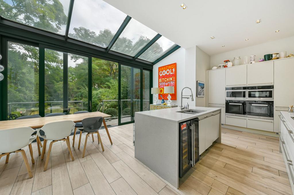 House in London - More