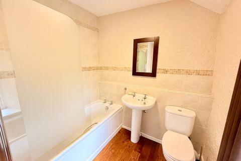 3 bedroom cottage to rent, Holly Bank Cottages, Woodley, SK6