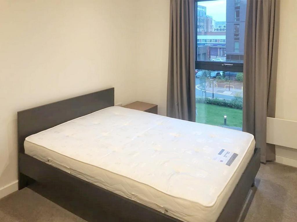 Apartment in Birmingham, West Midlands - More