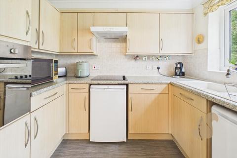 1 bedroom retirement property for sale, Risbygate Street, Bury St. Edmunds IP33