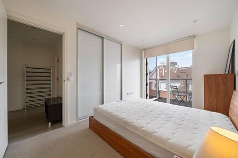 3 bedroom apartment to rent, Central Street, London, EC1V
