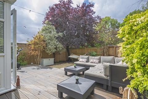 2 bedroom end of terrace house for sale, HADLEIGH CLOSE, SWINDON SN5
