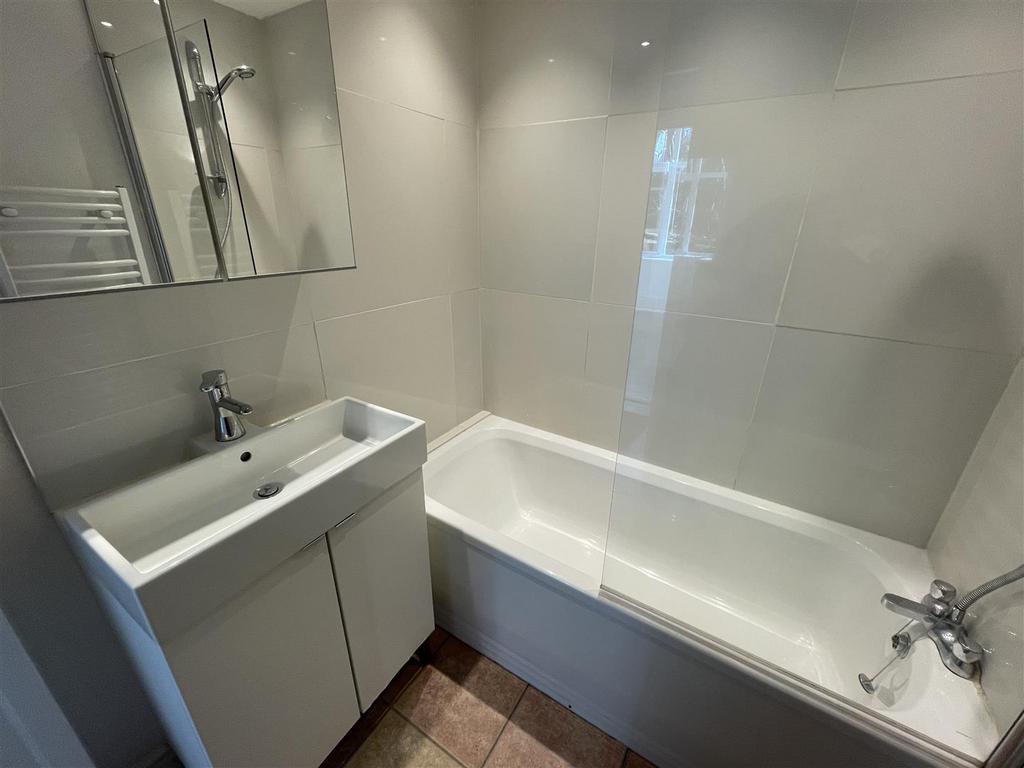 House in Sheffield, South Yorkshire - More