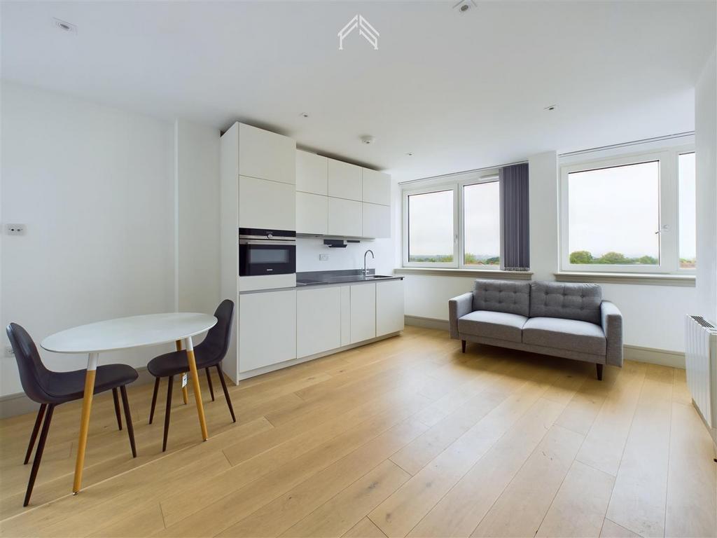 Apartment in London - View 2