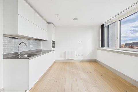 Studio to rent, Mercantile House, Uxbridge | London UB8