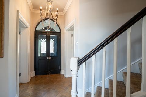 6 bedroom country house for sale, Dorsington Road, Pebworth, Stratford-upon-Avon CV37 8XB