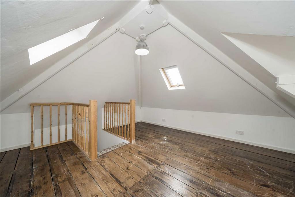 House in London - More