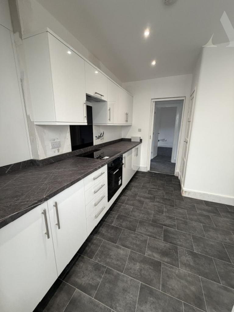 House in Birmingham, West Midlands - View 2