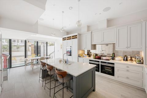 3 bedroom terraced house for sale, Healey Street, London NW1