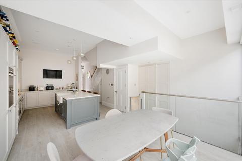 3 bedroom terraced house for sale, Healey Street, London NW1