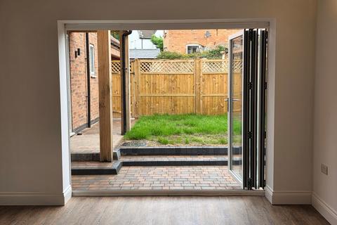 4 bedroom detached house to rent, Melton Road, Waltham on the Wolds, Leicestershire, LE14 4AJ