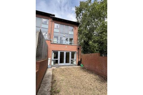 3 bedroom townhouse for sale, Longleat Avenue, Birmingham, West Midlands, B15 2DF