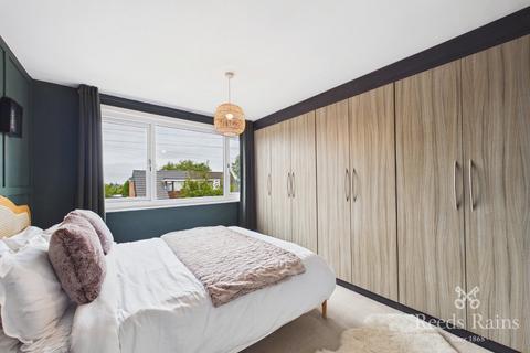 3 bedroom semi-detached house for sale, Hayfield Avenue, Preston PR5