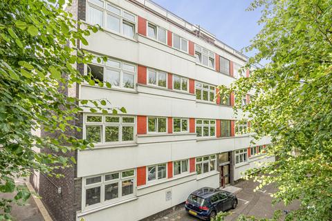 1 bedroom apartment for sale, Shelburne Court, London SW15