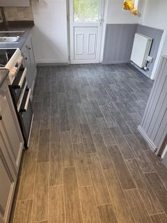 3 bedroom house to rent, Redwood Avenue, Wigan WN6