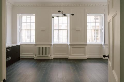 1 bedroom flat for sale, North Parade Buildings, Bath, Somerset BA1