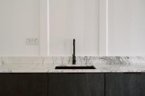 1 bedroom flat for sale, North Parade Buildings, Bath, Somerset BA1