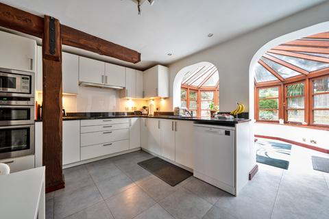 4 bedroom detached house for sale, Ducks Hill Road, Northwood, HA6