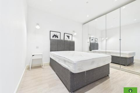 1 bedroom flat to rent, High Street, Hornchurch RM12
