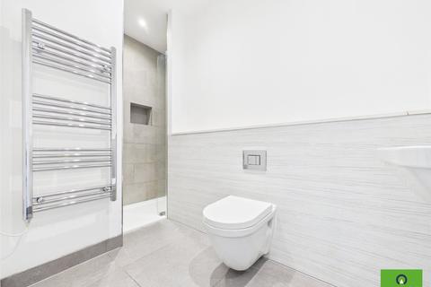 1 bedroom flat to rent, High Street, Hornchurch RM12