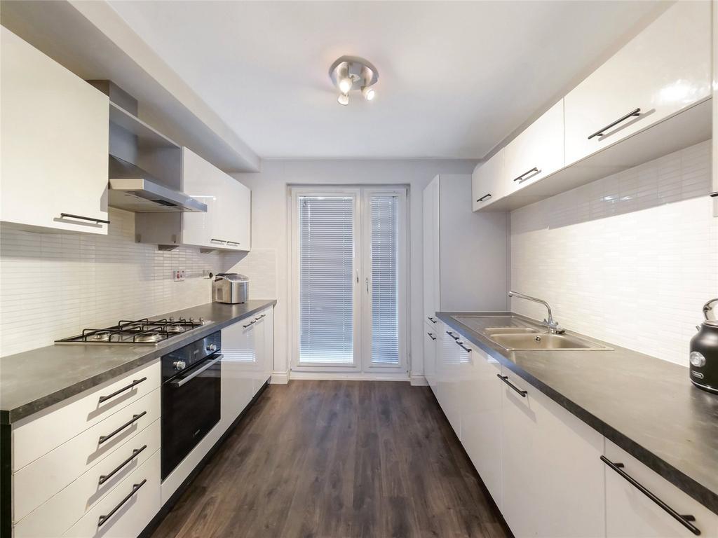 House in Glasgow City - More