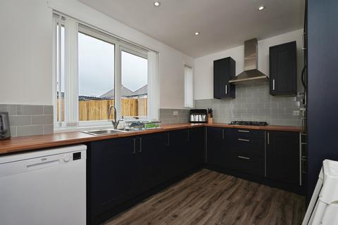 3 bedroom semi-detached house for sale, Club Lane, Halifax