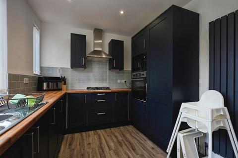 3 bedroom semi-detached house for sale, Club Lane, Halifax