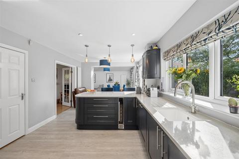 4 bedroom detached house for sale, Lytham Green, Telford TF2