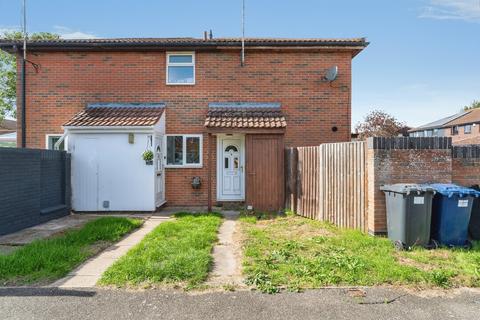 1 bedroom cluster house for sale, Wyatt Close, Ramsey, Huntingdon
