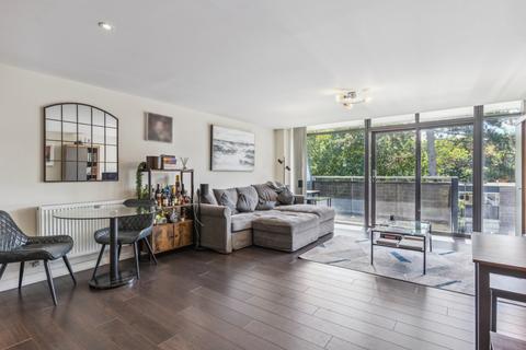 2 bedroom flat for sale, Brunel Court, Manor Road, St. Albans, Hertfordshire