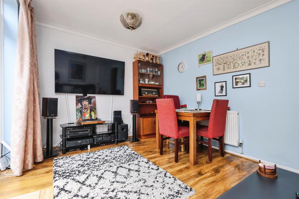 House in Birmingham, West Midlands - View 2