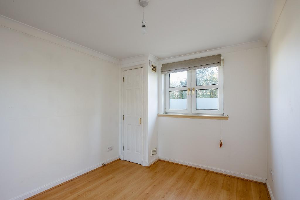 Apartment in Edinburgh - View 4