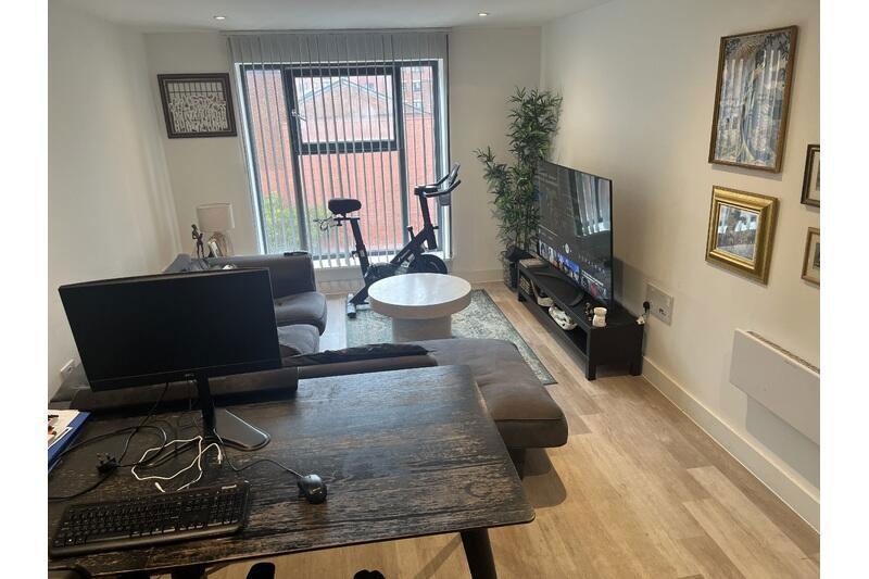 Apartment in Birmingham, Rea Valley, Digbeth - View 4