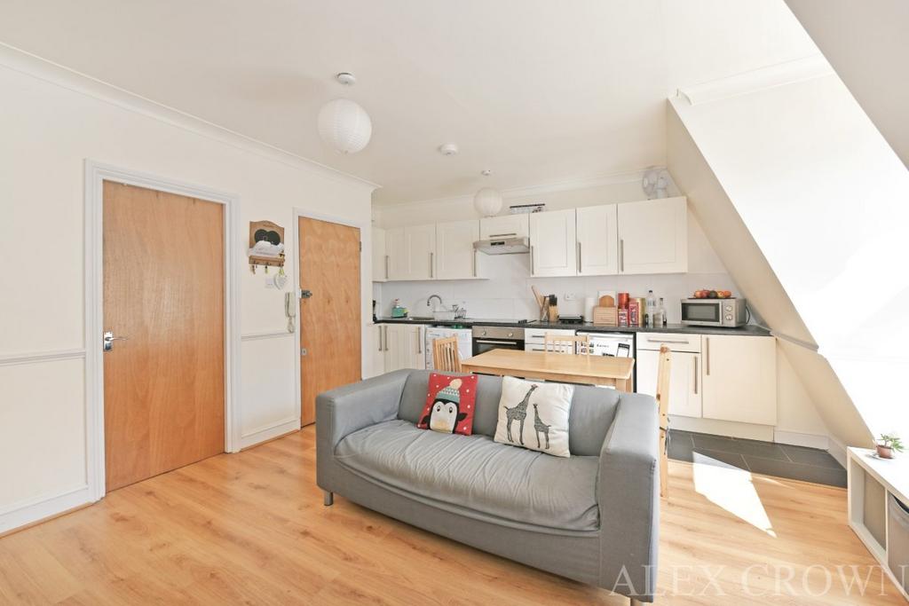 Apartment in London - View 2