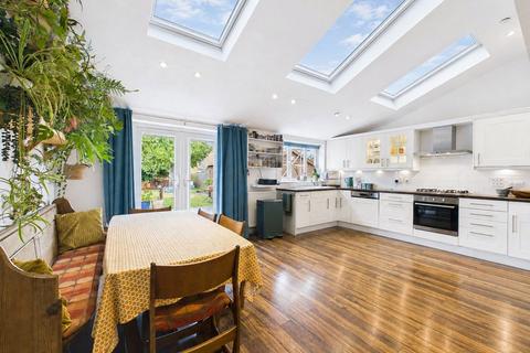 4 bedroom semi-detached house to rent, Arle Drive, Cheltenham, Gloucestershire, GL51