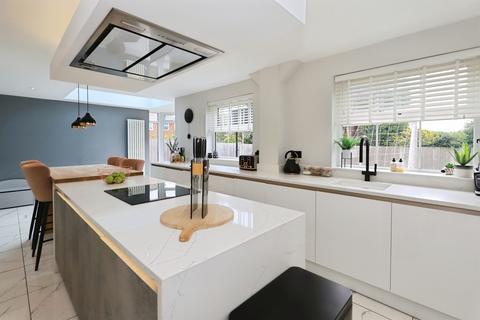 3 bedroom detached house for sale, Portsdown Road, Halesowen