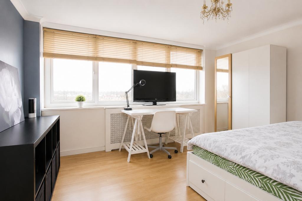 Apartment in London - View 3