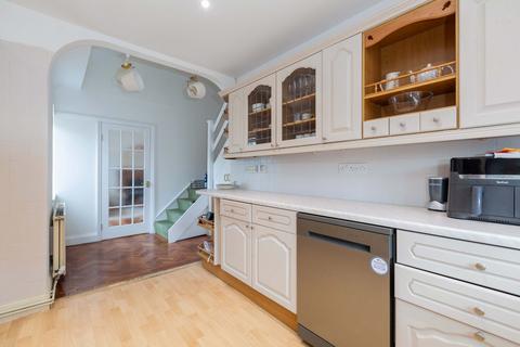 undefined, Walker Road, Maidenhead SL6