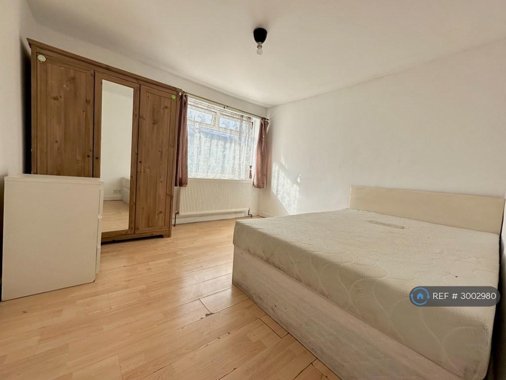 House in Hounslow - View 4