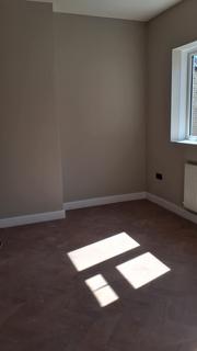 3 bedroom flat to rent, Penerley Road, London SE6