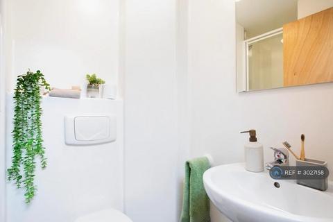 undefined, Rahere Court, London, E1