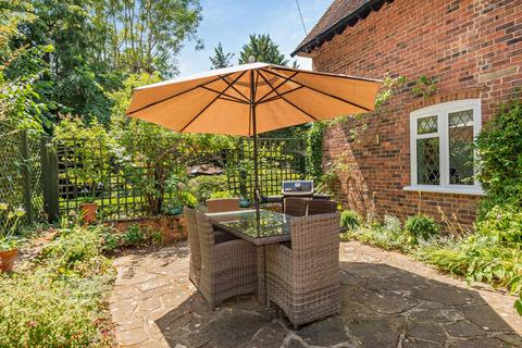 5 bedroom detached house for sale, Abbotswood, Guildford, Surrey