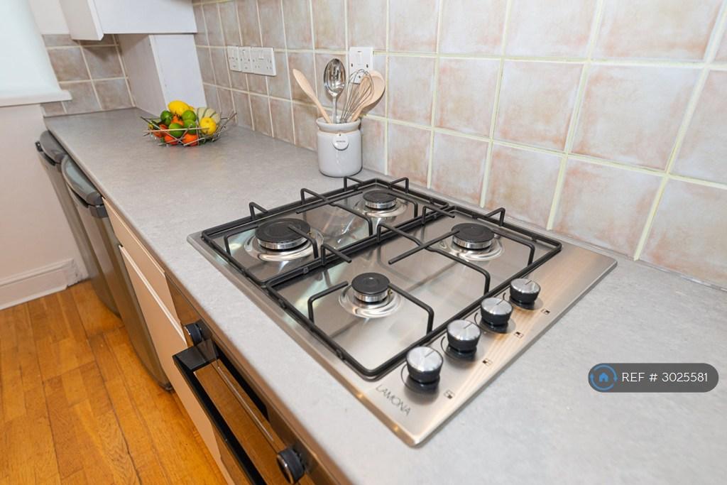Apartment in London - More
