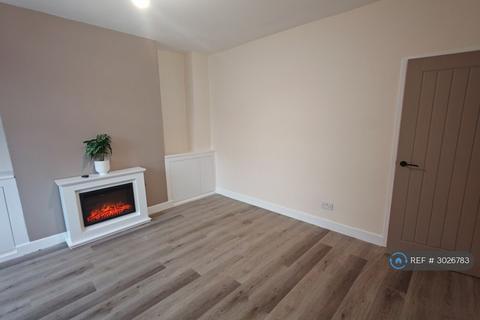 3 bedroom terraced house to rent, Peter Street, Ashton-In-Makerfield, Wigan, WN4