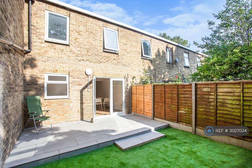House in London - View 2