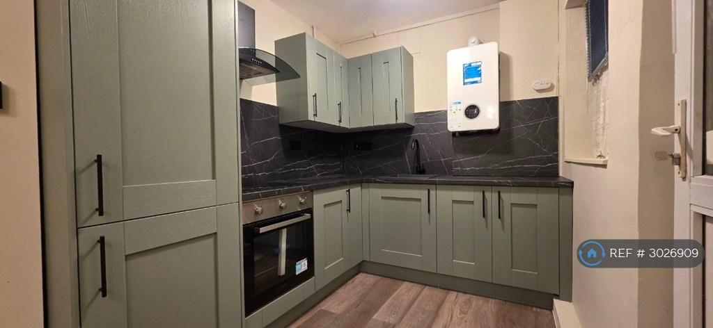 House in London - View 4