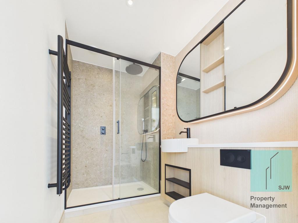 Apartment in London - View 4